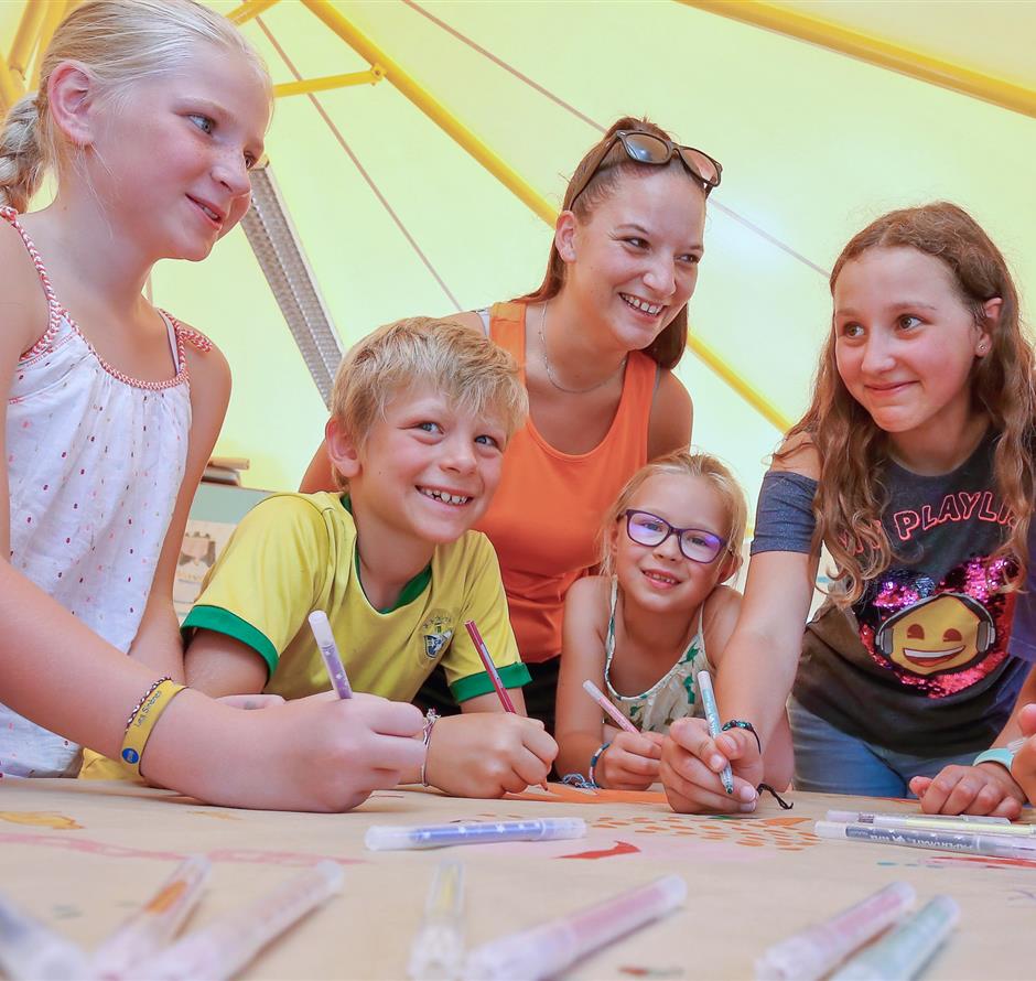 Activités manuelles pour les enfants au Camping Les Sirènes - CAMPING*** Les Sirènes